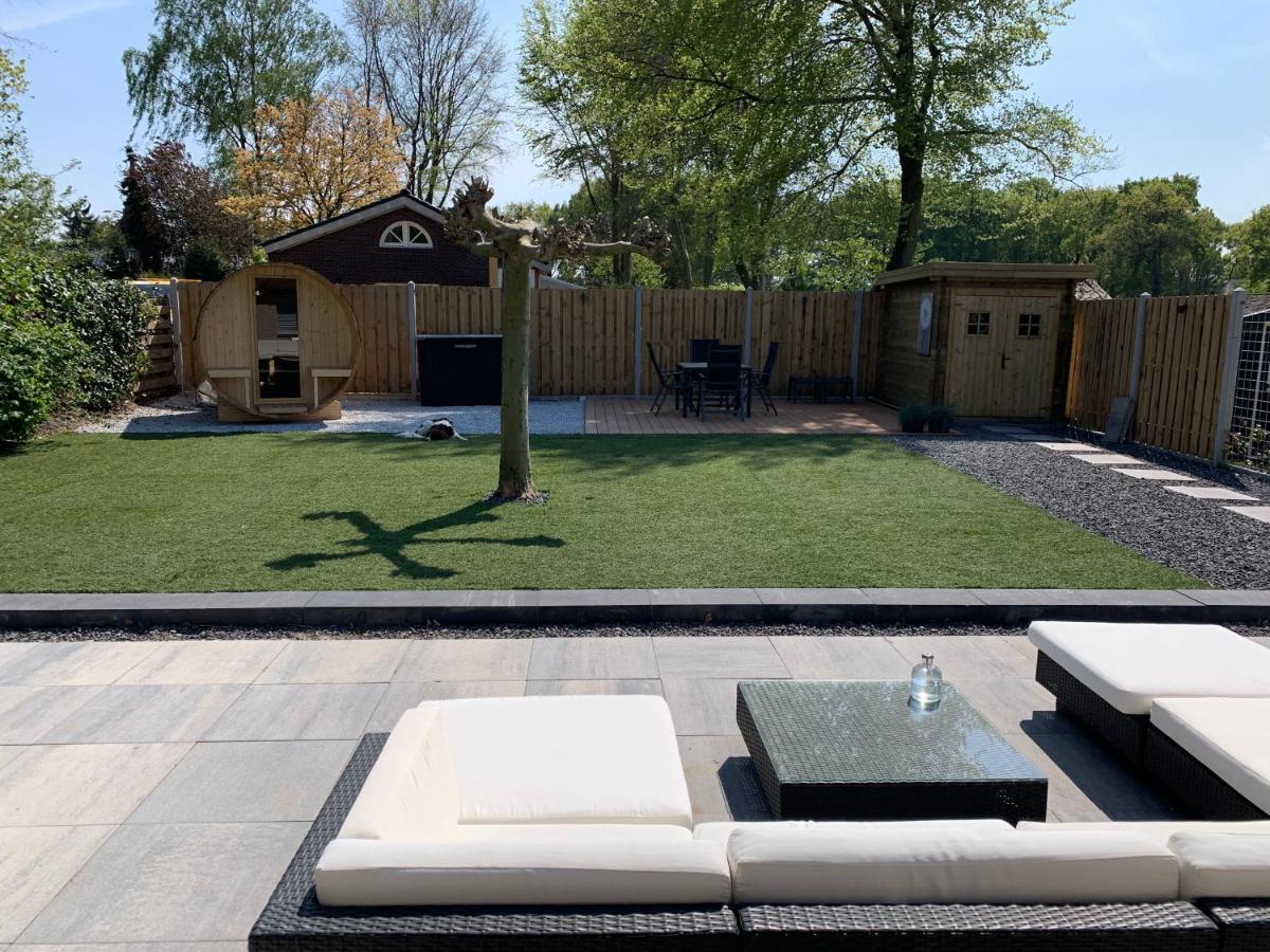 Liv Residence Holiday Home With Sauna & Fireplace Ermelo Esterno foto