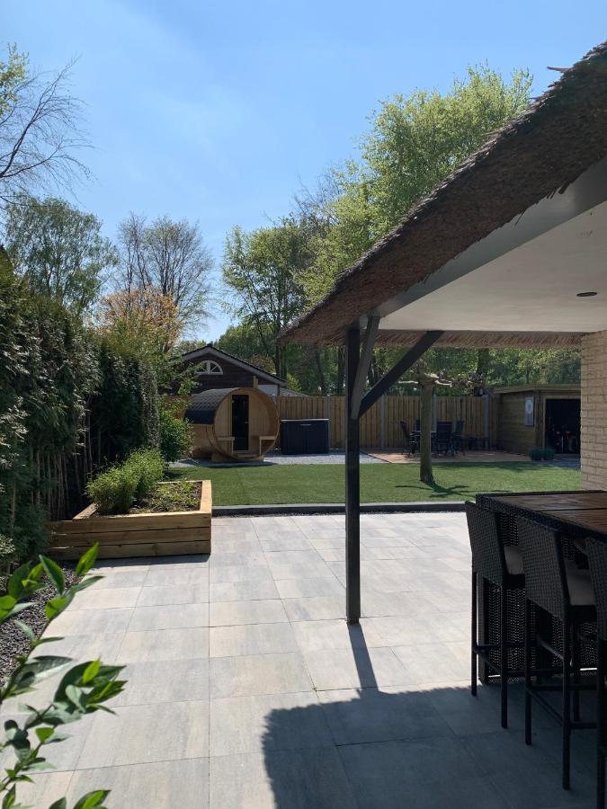 Liv Residence Holiday Home With Sauna & Fireplace Ermelo Esterno foto