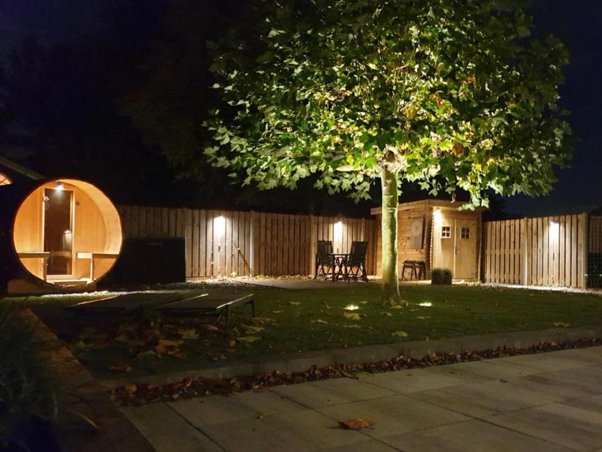 Liv Residence Holiday Home With Sauna & Fireplace Ermelo Esterno foto