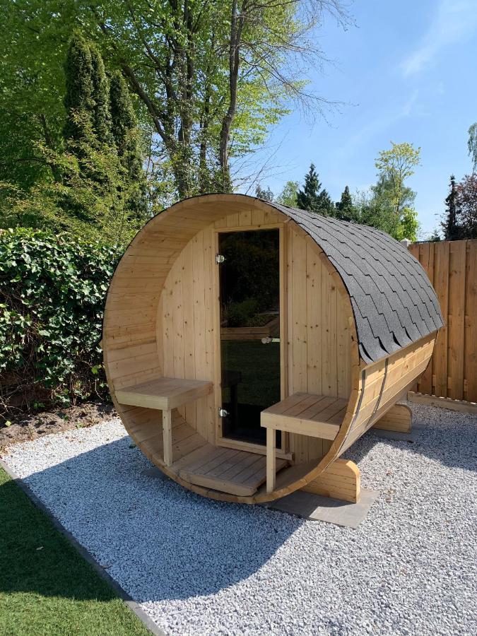 Liv Residence Holiday Home With Sauna & Fireplace Ermelo Esterno foto